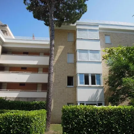 Spacious In A Wonderful Apartment *