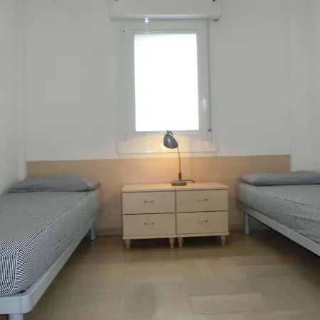 Апартаменти Two-bedroom In A Wonderful Бібіоне