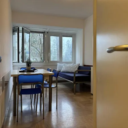 Spacious In A Wonderful Apartment *